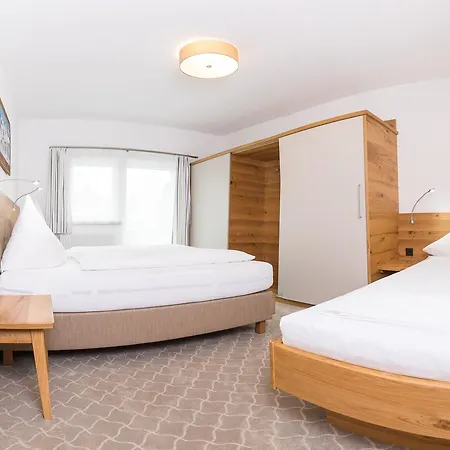 Haus Zyka - Inklusive Stubai Supercard - Naehe Elferlifte - Supermarkt - Busstop *